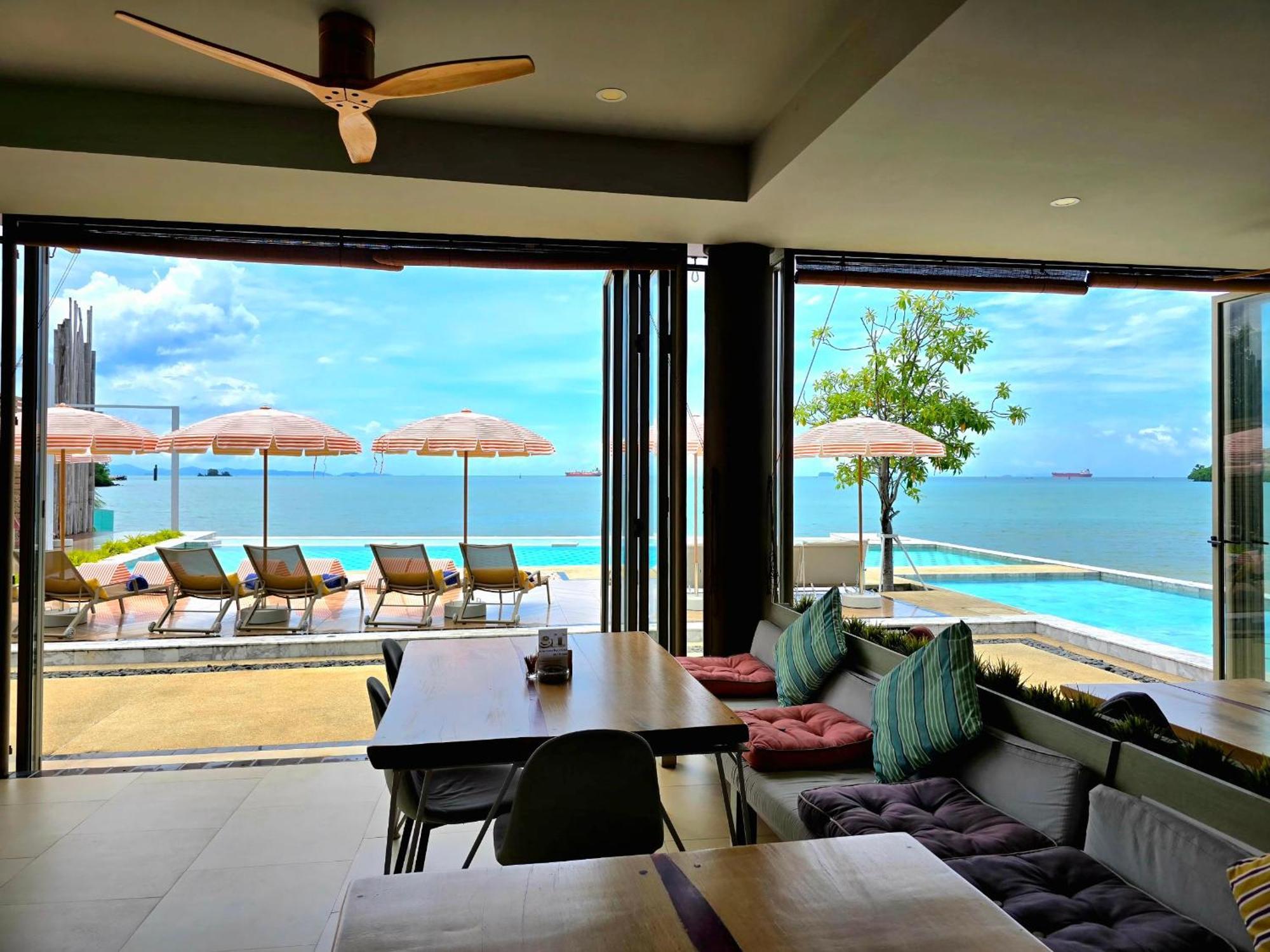Ban Tha Khreng Charcoal Panwa Beach Phuket מראה חיצוני תמונה